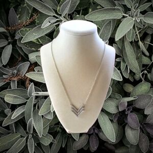 Isabella M | NWT Pretty Sterling Silver Rhinestone Chevron Necklace